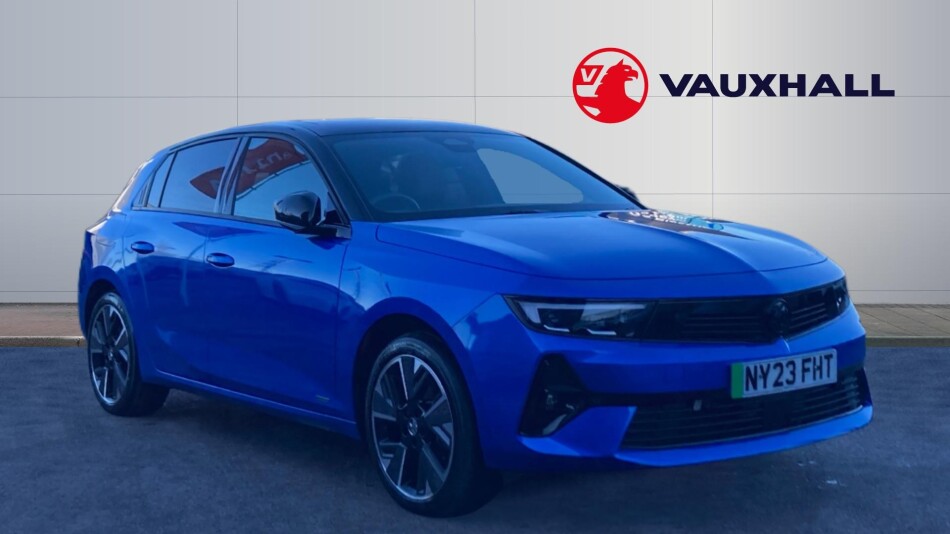 Vauxhall Astra 115kW Ultimate 54kWh 5dr Auto Electric Hatchback